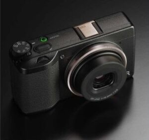 リコーGRシリーズ最新比較：GR IIIx vs. GR III、進化と違いを徹底解剖